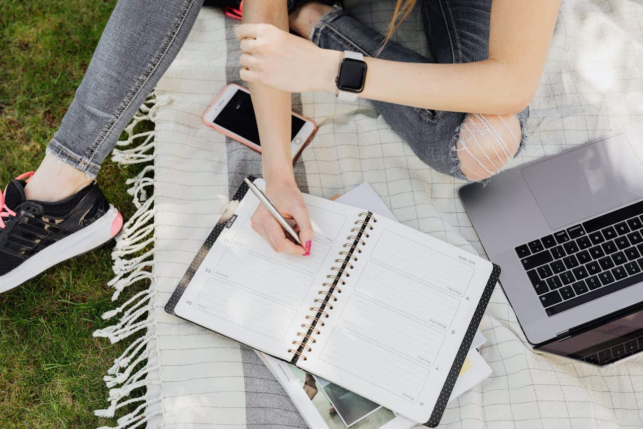 How Do Seasonal Changes Impact Marketing for Landscaping Businesses